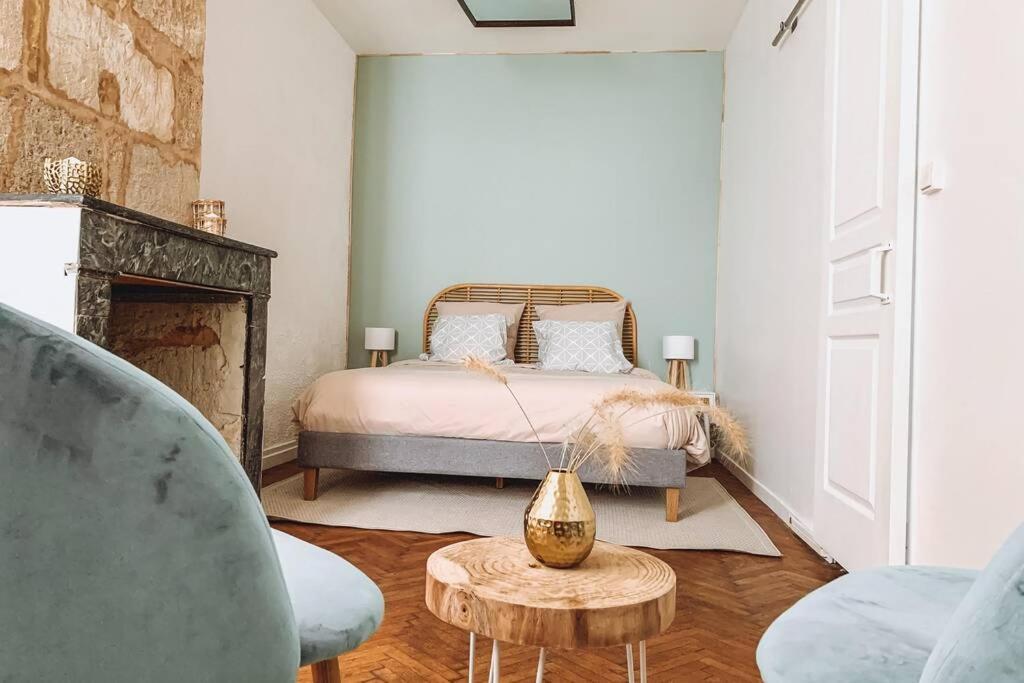 Nuit D'Exception - Loft Avec Jacuzzi Apartment Bordeaux Luaran gambar